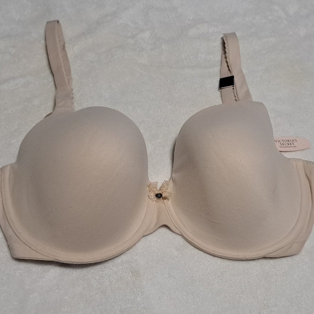 Women's Victoria Secret Bra